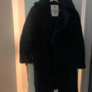 Aritzia Babaton Teddy Coat